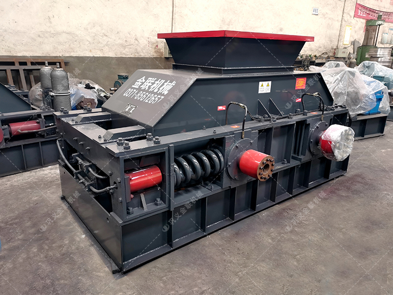 錘式破碎機(jī)和對(duì)輥破碎機(jī)區(qū)別在哪?如何進(jìn)行選擇? 錘式破碎機(jī)和對(duì)輥破碎機(jī)區(qū)別在哪?如何進(jìn)行選擇?